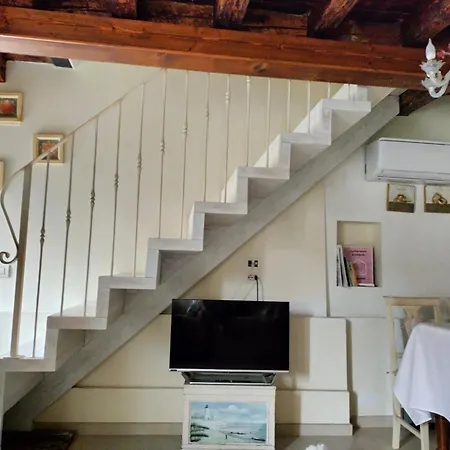 La Casetta Rosa - Vista Sul Canale Apartamento *