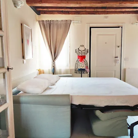 Apartament La Casetta Rosa - Vista Sul Canale