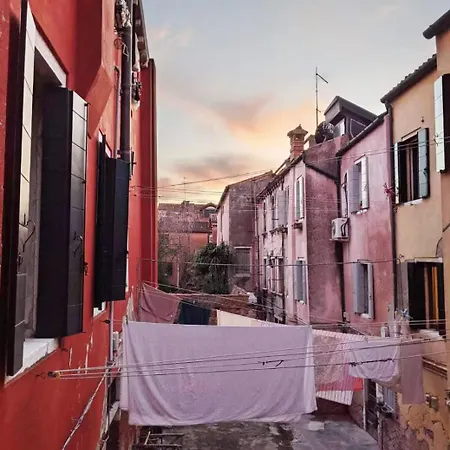 La Casetta Rosa - Vista Sul Canale Apartament