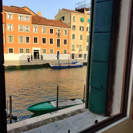 La Casetta Rosa - Vista Sul Canale *